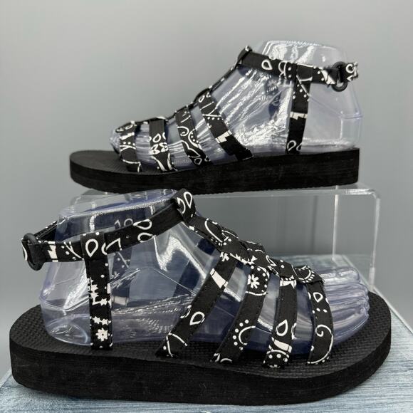 NEW Arizona Love Trekky Printed Canvas Spartiate Sandals Black/White Size 9 - Picture 1 of 10